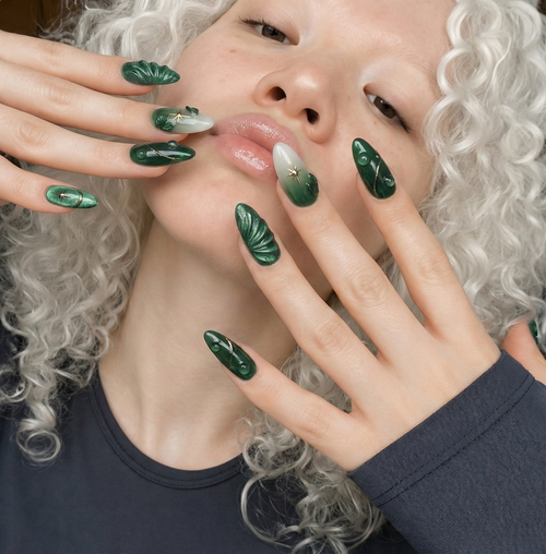 Signature fleesh nails