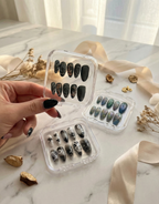 Essential box Fleesh nails